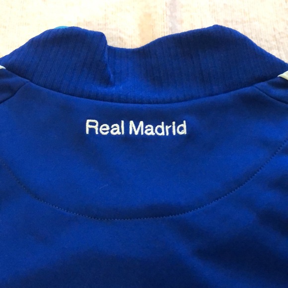Real Madrid jersey - Picture 11 of 12